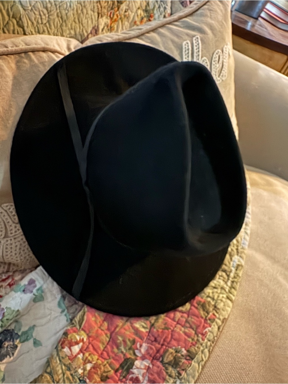 Vintage Rock Mount  Black Wool Felt Fedora Hat - Classic Black Fedora